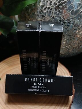 Bobbi Brown Lip Color Shade Nud 18